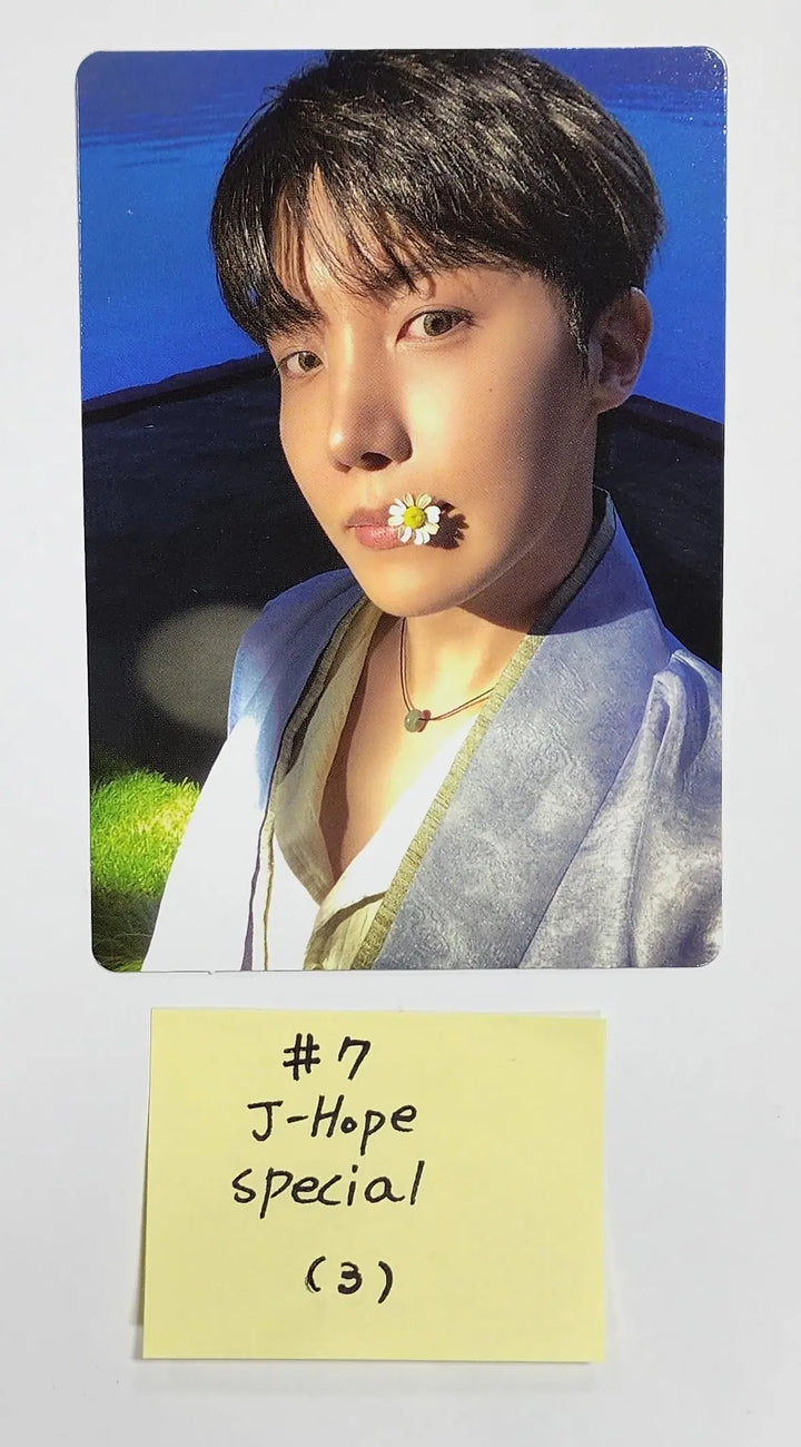 BTS - 2022 DALMAJUNG Mini Photocard [ Jung Kook & J-Hope ] - HALLYUSUPERSTORE
