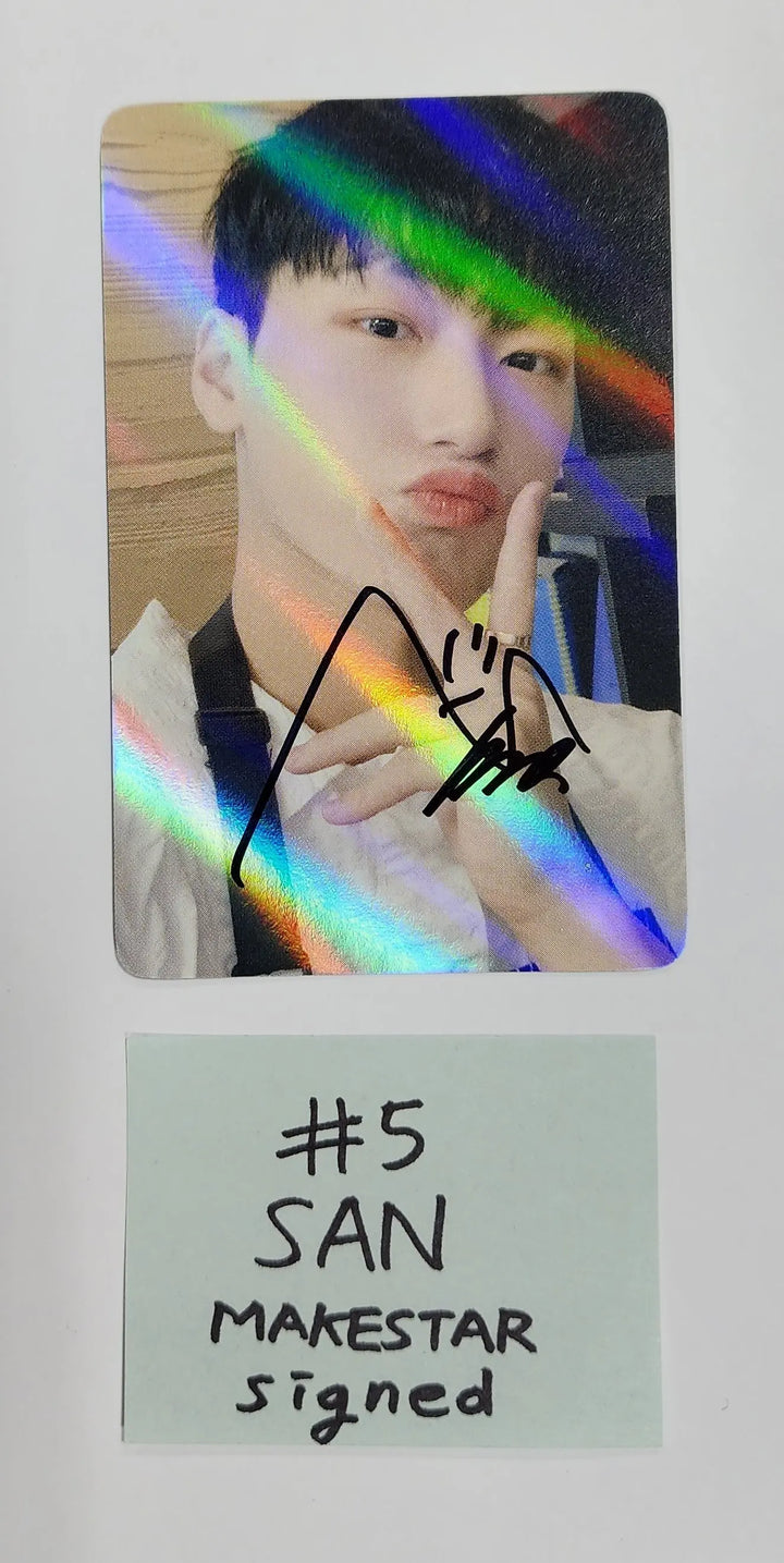 Ateez "The World Ep.1 - MOVEMENT" - Hand Autographed(Signed) Photocard (Makestar Event Round 2) - HALLYUSUPERSTORE