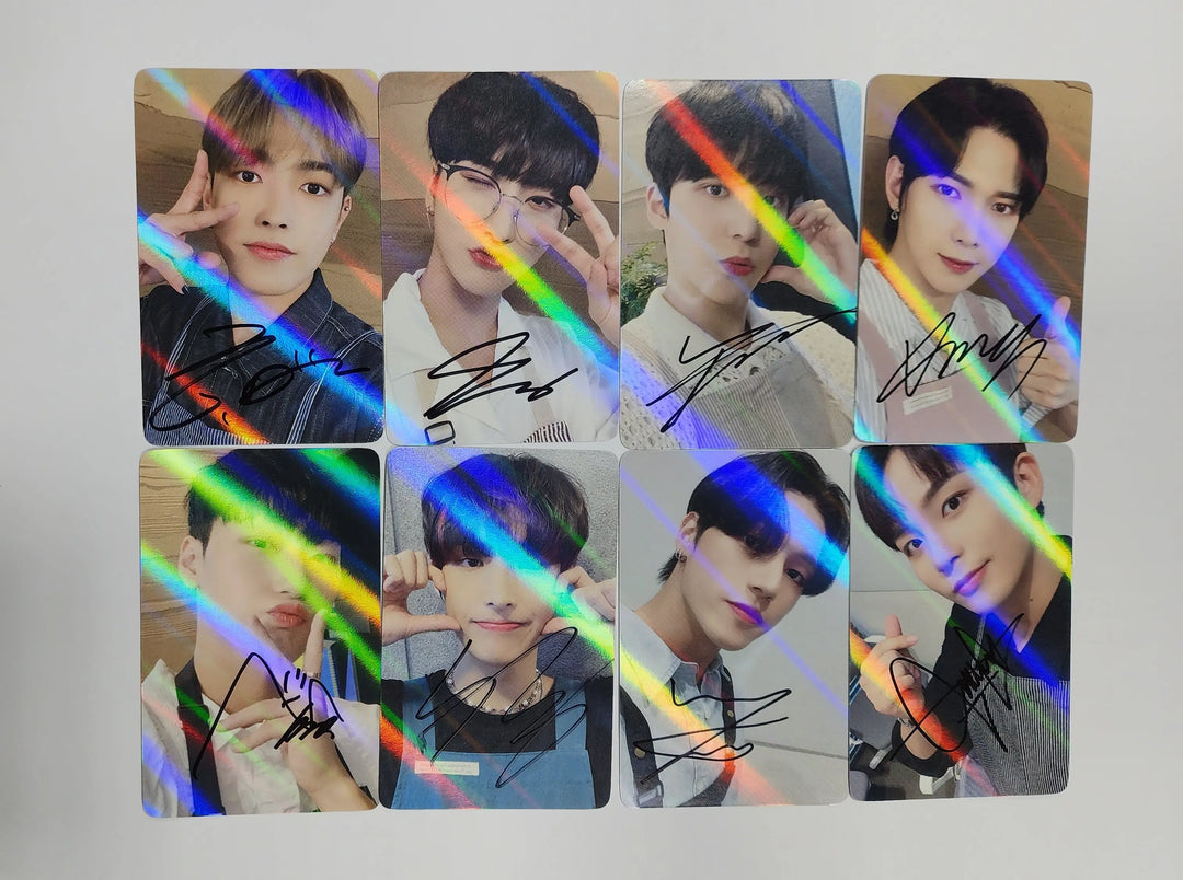 Ateez "The World Ep.1 - MOVEMENT" - Hand Autographed(Signed) Photocard (Makestar Event Round 2) - HALLYUSUPERSTORE