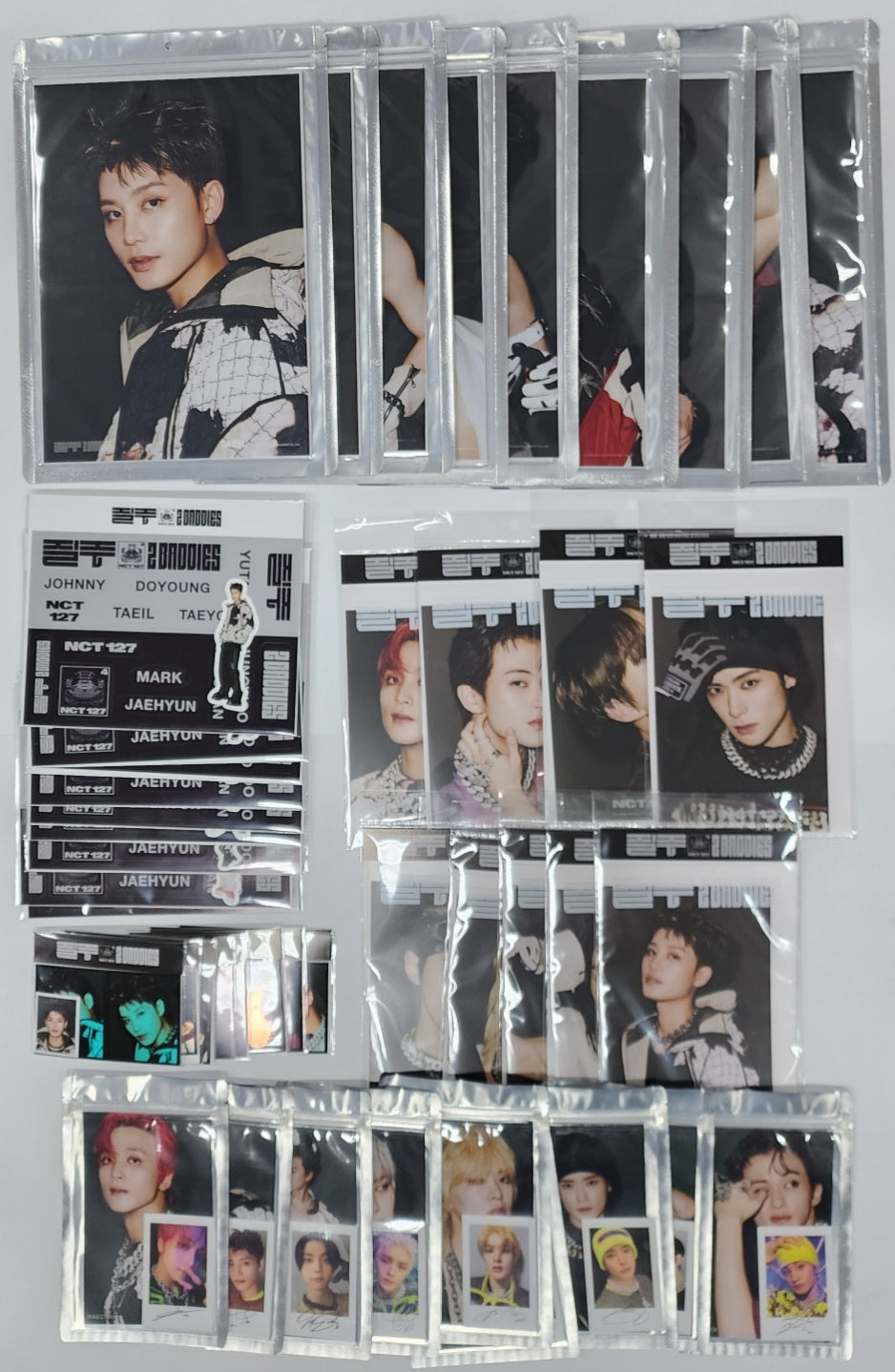 NCT 127 "질주 Street" POP-UP Store - Official MD [ステッカーセット、4x6写真+ポラロイドセット、A4写真] [12/15更新]