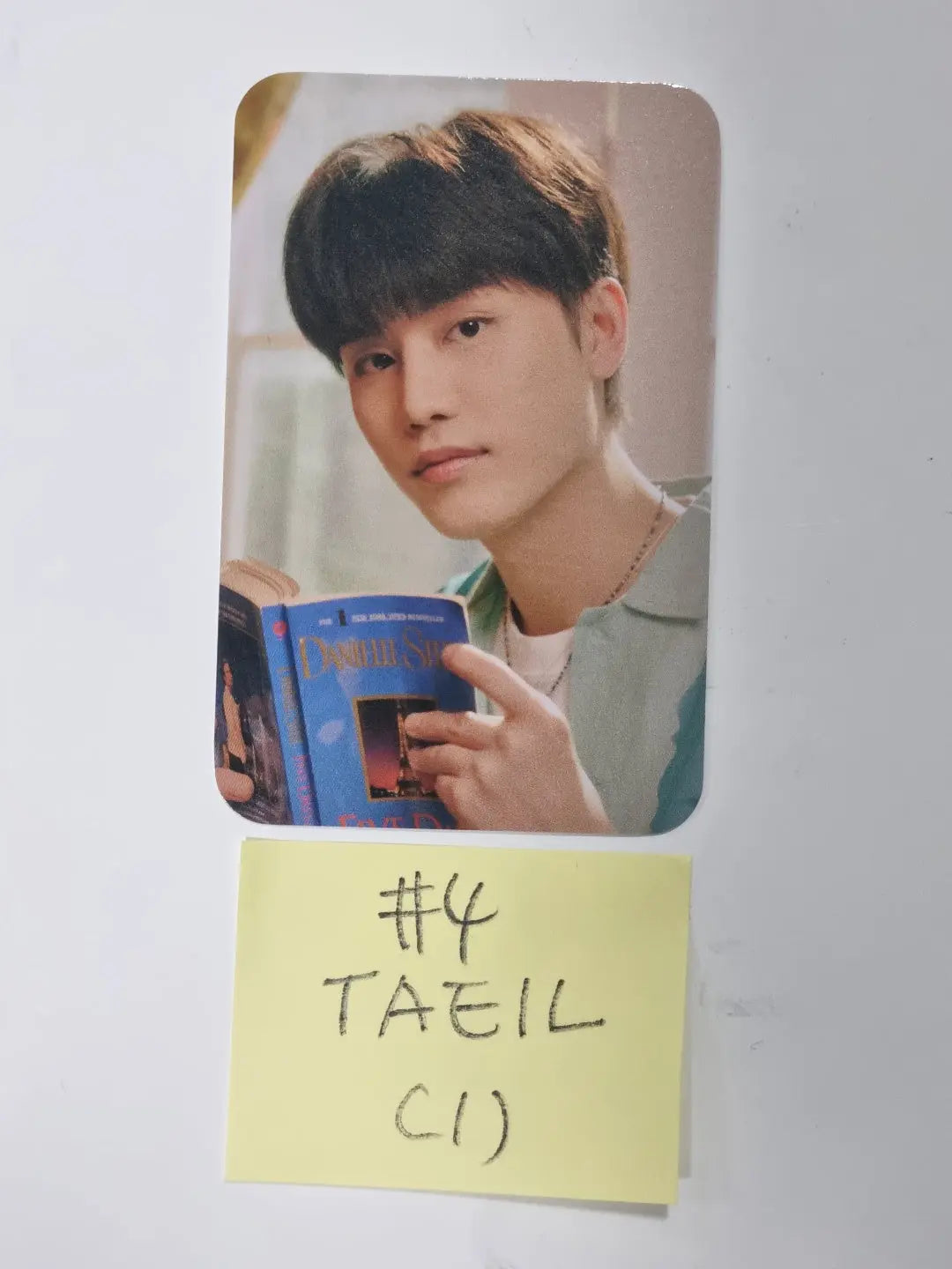 NCT127 Retro House  Romantic Holiday Random OOTD CARD (1) - HALLYUSUPERSTORE
