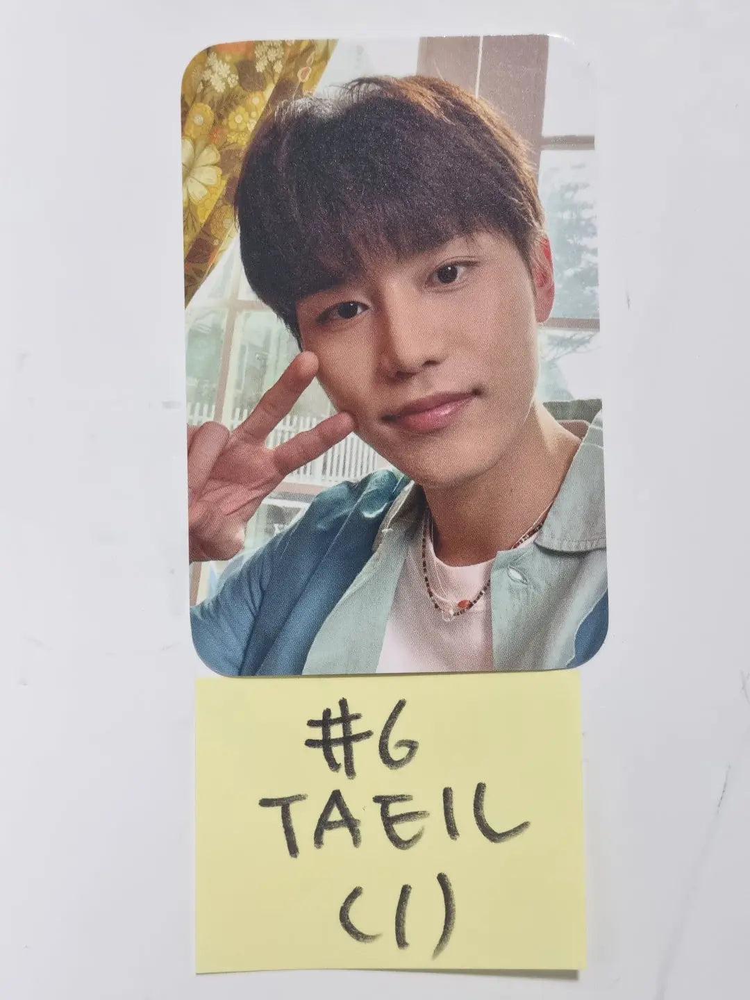 NCT127 Retro House  Romantic Holiday Random OOTD CARD (1) - HALLYUSUPERSTORE