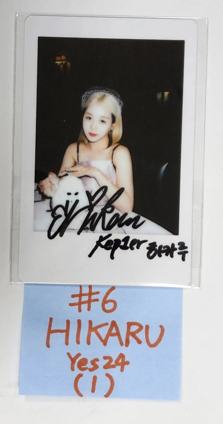 Kep1er "Dazzling Girls in London" 1st PhotoBook - Yes24 Pre-Order Benefit Polaroid Type Photocard - HALLYUSUPERSTORE