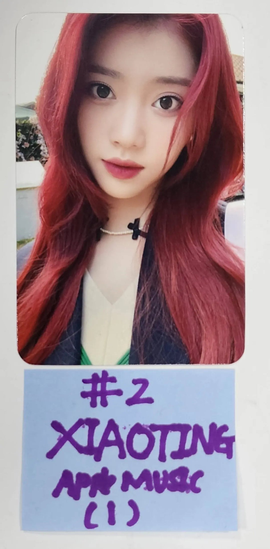 Kep1er "Dazzling Girls in London" 1st PhotoBook - Apple Music Pre-Order Benefit Photocard - HALLYUSUPERSTORE