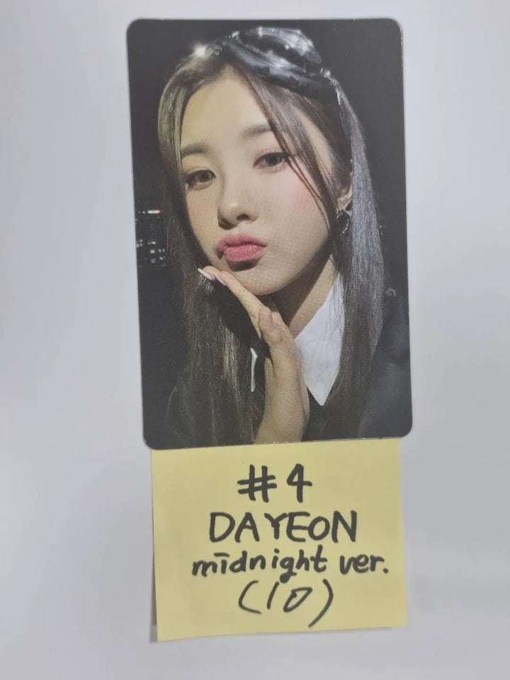 Kep1er "TROUBLESHOOTER" - Official Photocard [Chaehyun, Dayeon, Hikaru]