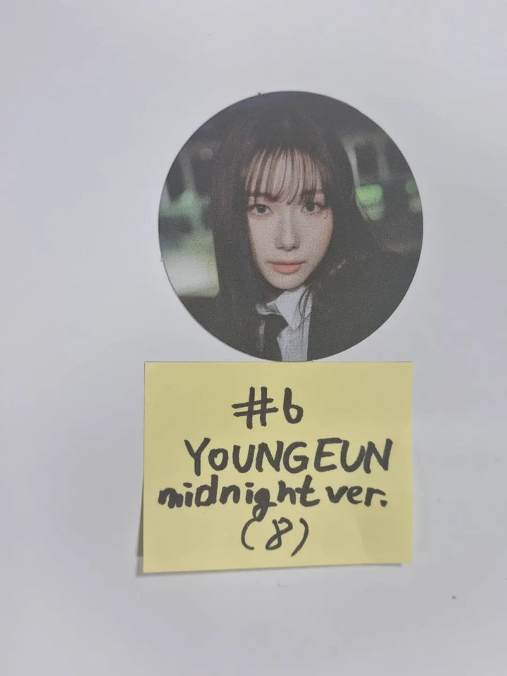Kep1er "TROUBLESHOOTER" - Official Photocard [Bahiyyih, Youngeun, Yeseo] - HALLYUSUPERSTORE
