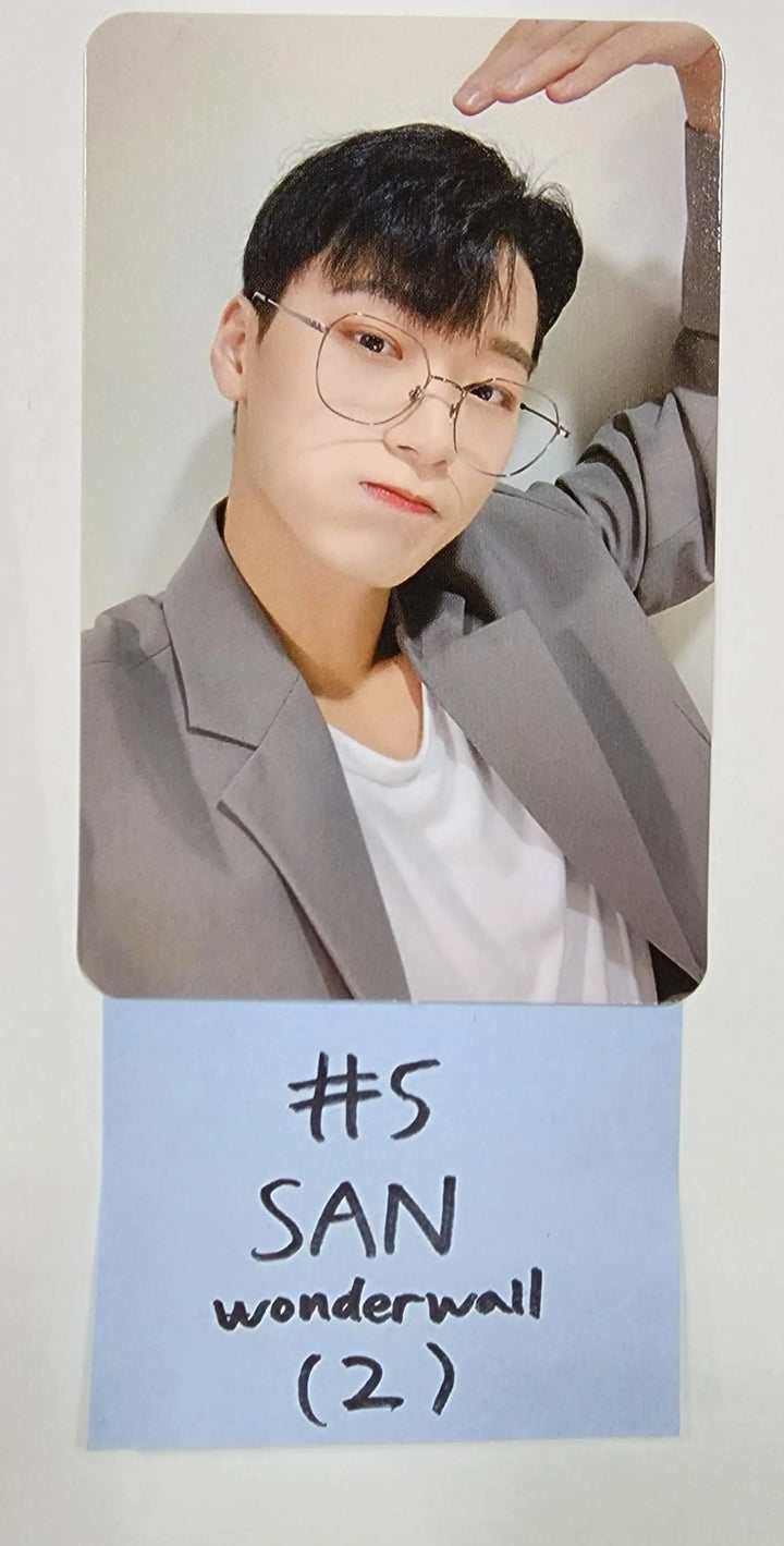 Ateez "The World Ep.1 - MOVEMENT" - Wonderwall Fansign Event Photocard Round 2 - HALLYUSUPERSTORE