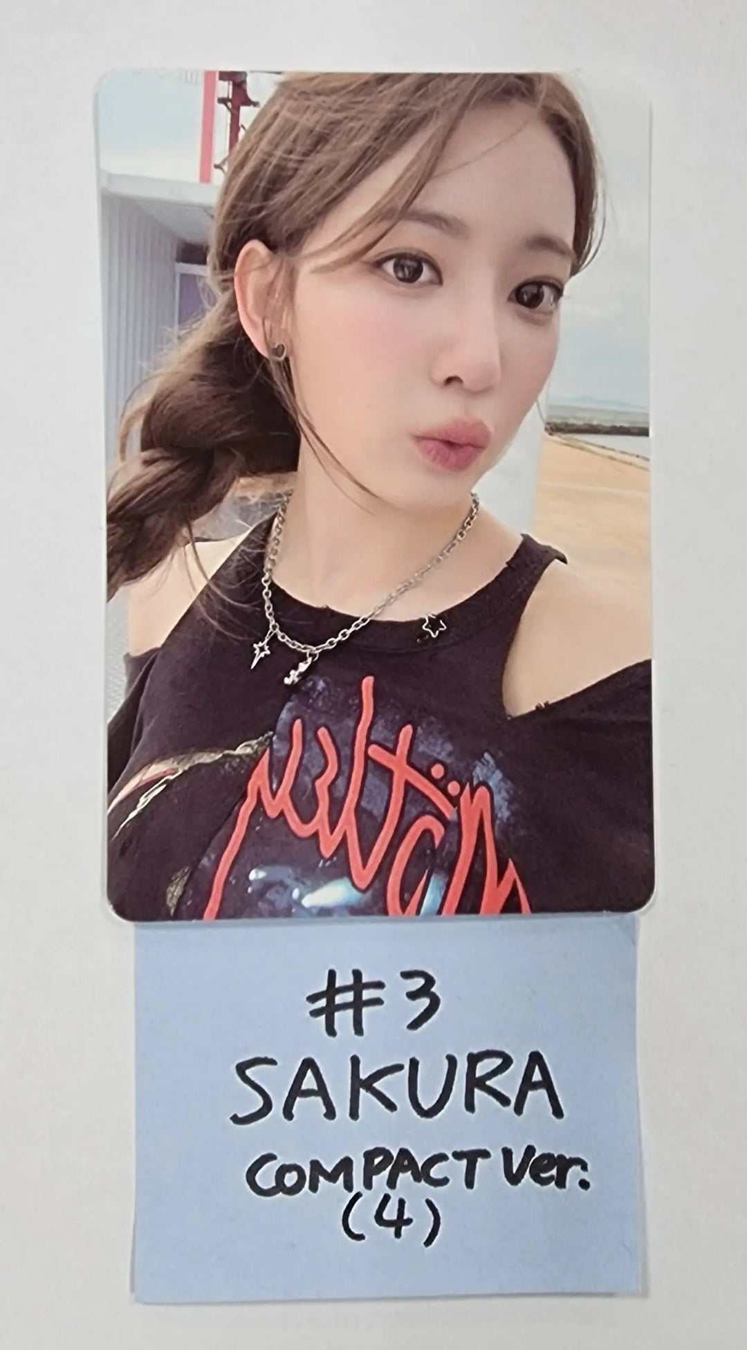 LE SSERAFIM "ANTIFRAGILE" 2nd Mini Album - Official Photocard [compact ver.] - HALLYUSUPERSTORE