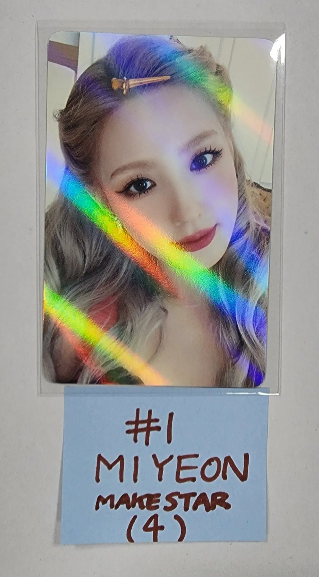 (g) I-DLE "I LOVE" - Makestar Pre-Order Benefit Hologram Photocard