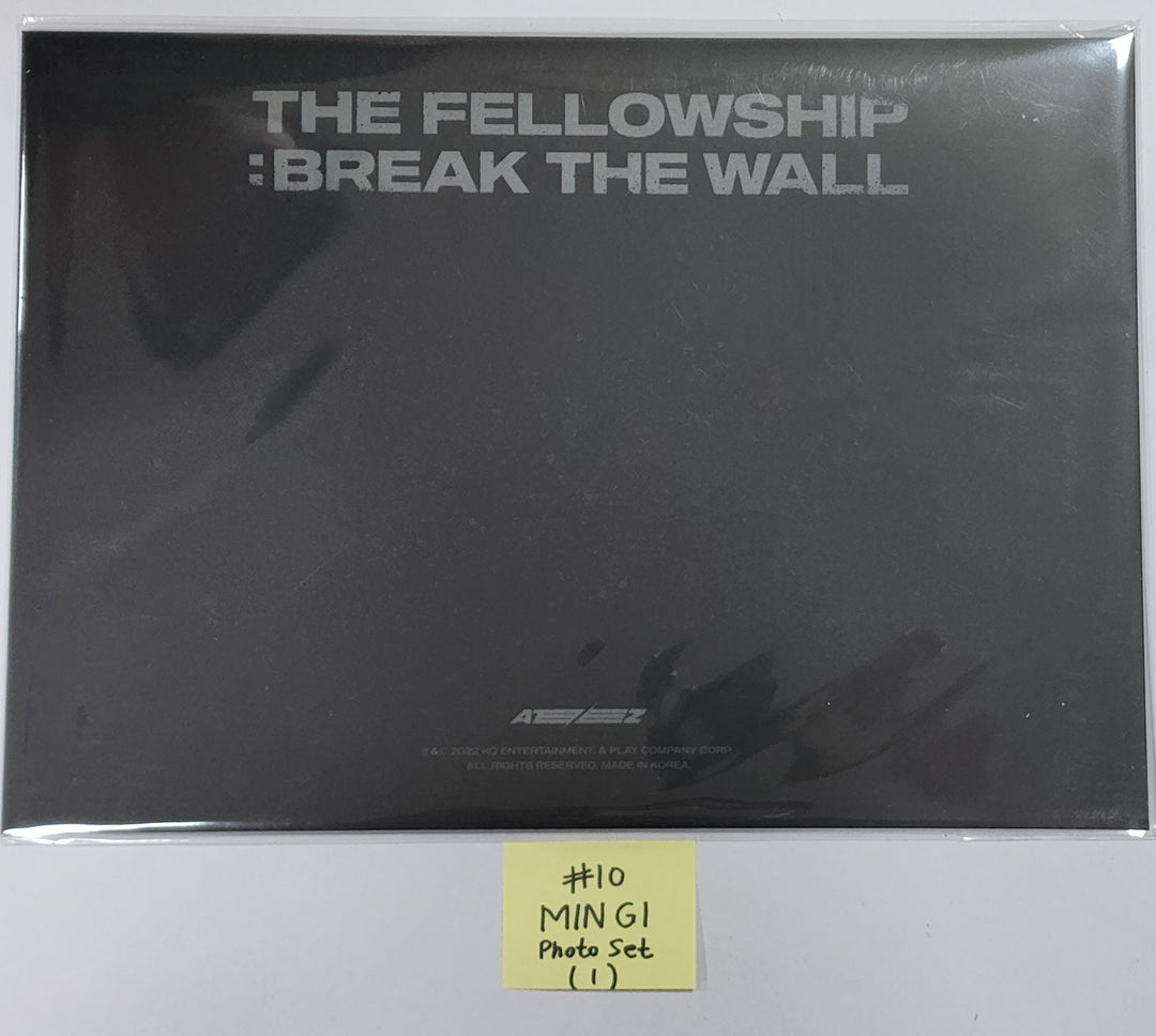 ATEEZ "THE FELLOWSHIP : BREAK THE WALL" World Tour - Official MD [Light stick ver.2, lightuny keyring ver.2, light stick body accessory, poster book, Photo set]