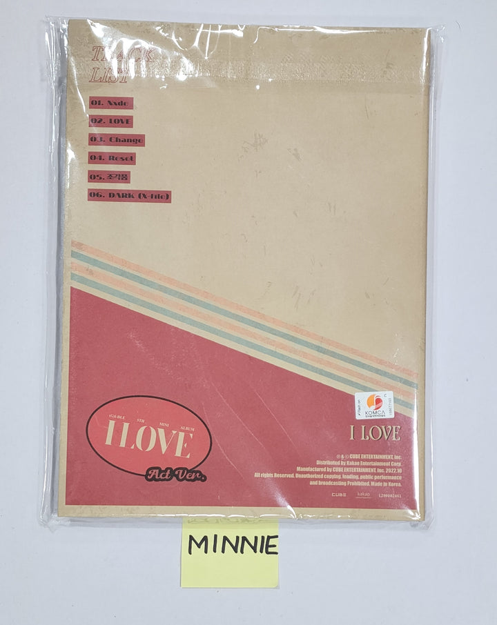 MINNIE (of (G) I-DLE) "I love" - Hand Autographed(Signed) Album