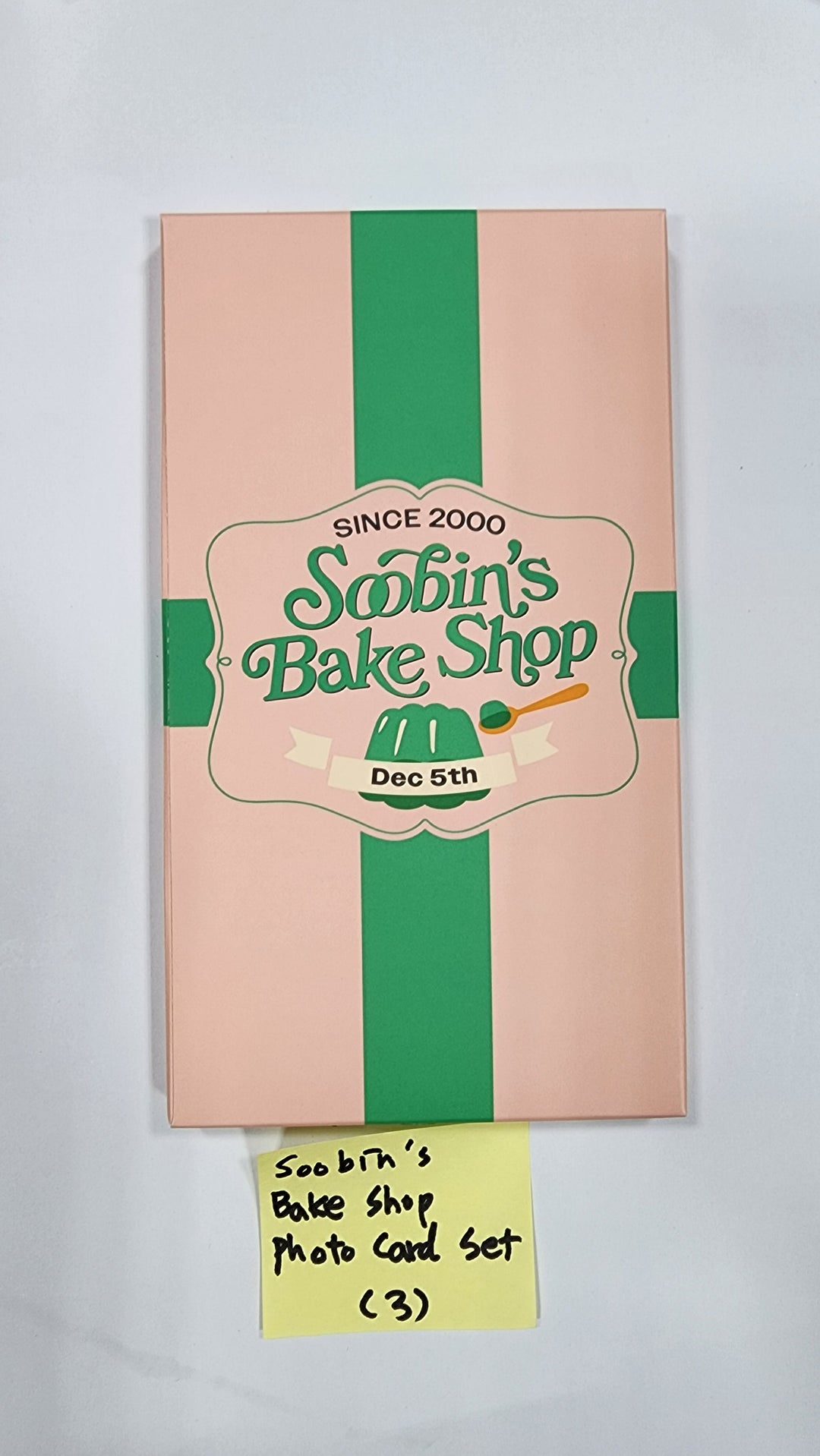 SOOBIN (of TXT) - Soobin's Birthday Bake Shop Photocard Set