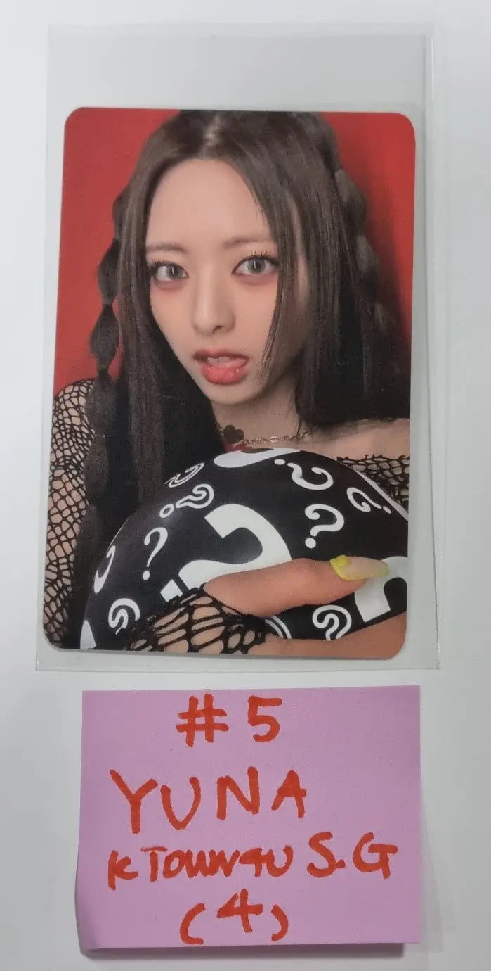 ITZY 'CHESHIRE' - Ktown4U Special Gift Event Photocard 