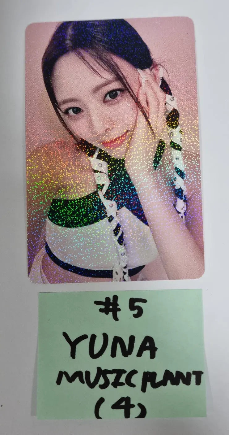 ITZY 'CHESHIRE' - Music Plant Pre-Order Benefit Hologram Photocard