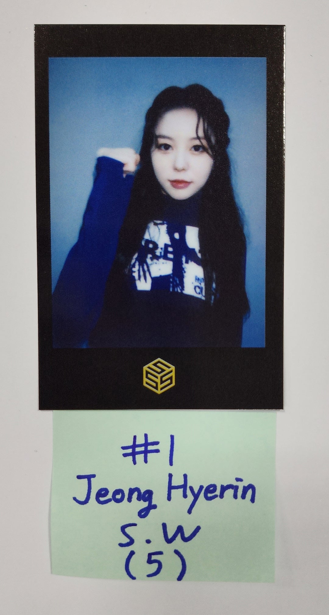 TripleS "Acid Angel from Asia" - Soundwave Fansign Event Polaroid Type Photocard