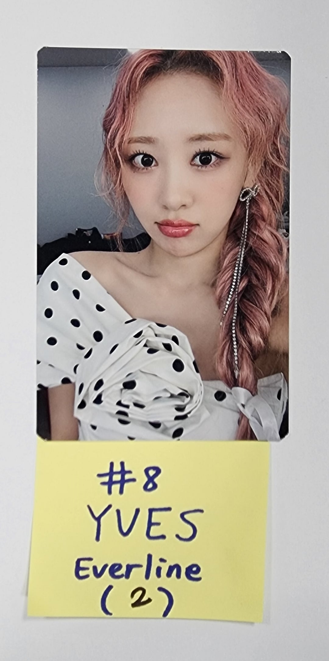 이달의 소녀 "LOOK:NA" HOBBY PLANET - 에버라인 반다나 키링 MD 포토카드