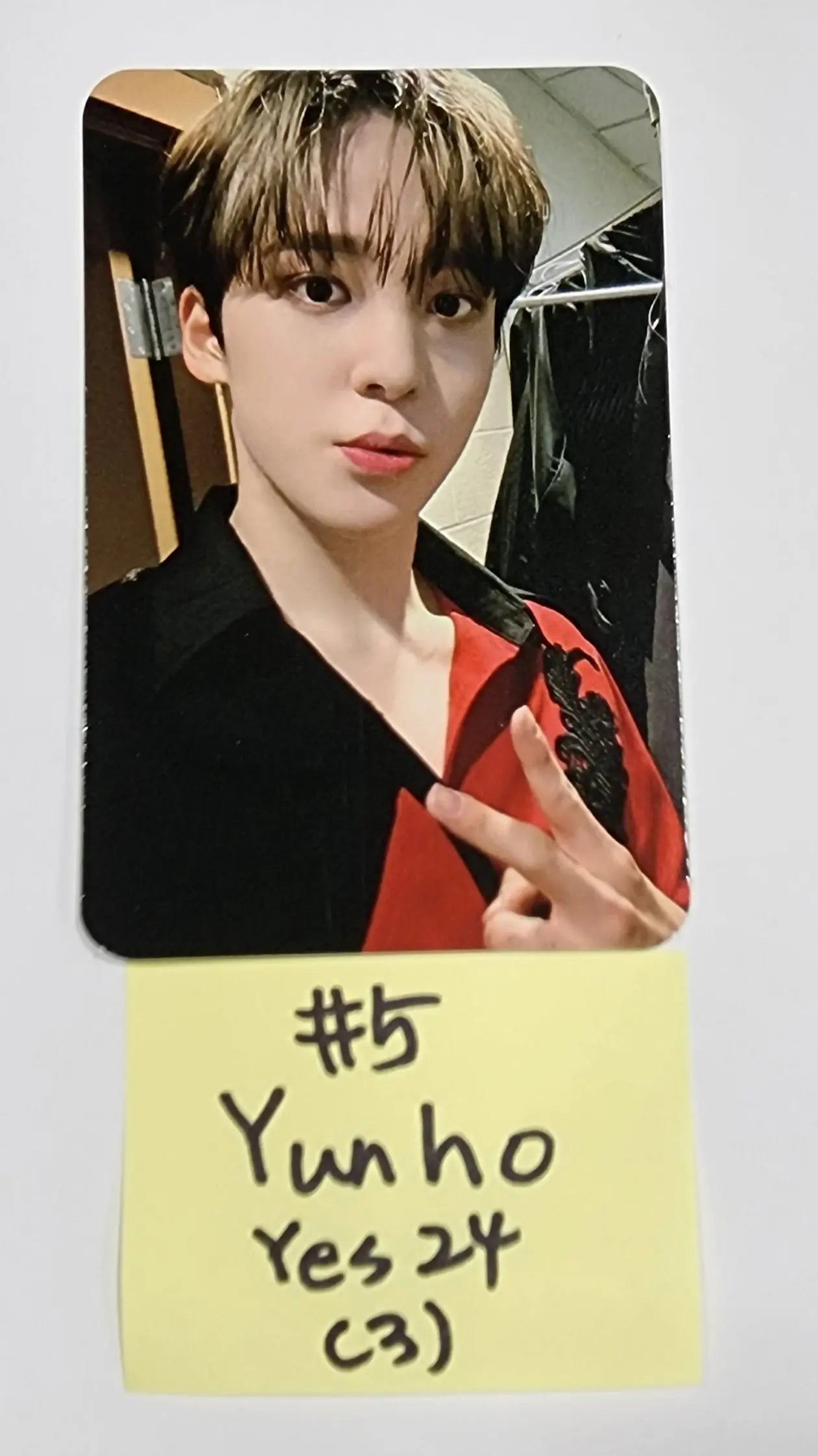 ATEEZ THE WORLD EP:1 MOVEMENT Yes24 Official Photocard Photo