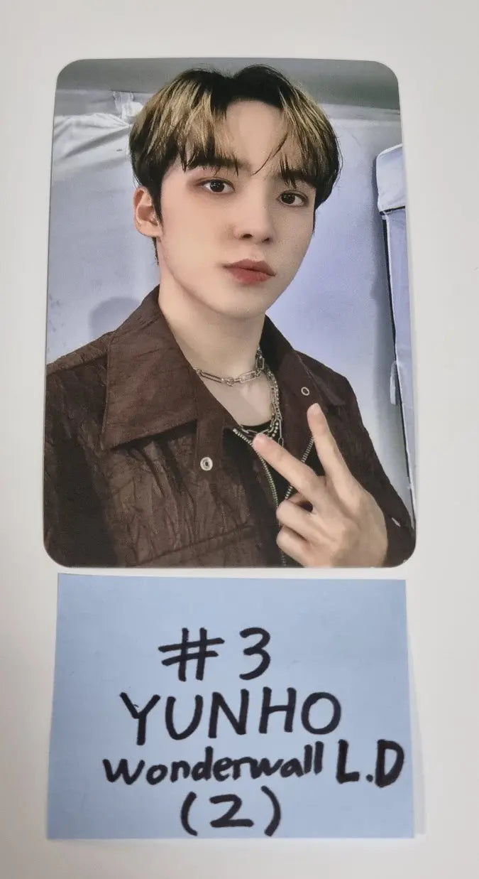 Ateez "The World Ep.1 - MOVEMENT" - Wonderwall Lucky Draw Event Photocard, Trailer Concept Photo - HALLYUSUPERSTORE