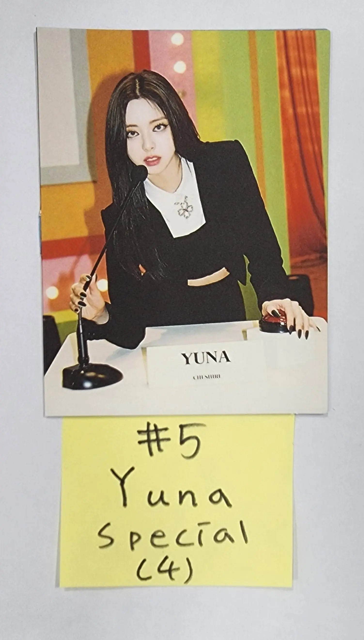 ITZY CHESHIRE WITHFANS YZY YIZHIYU PREORDER PHOTOCARDS