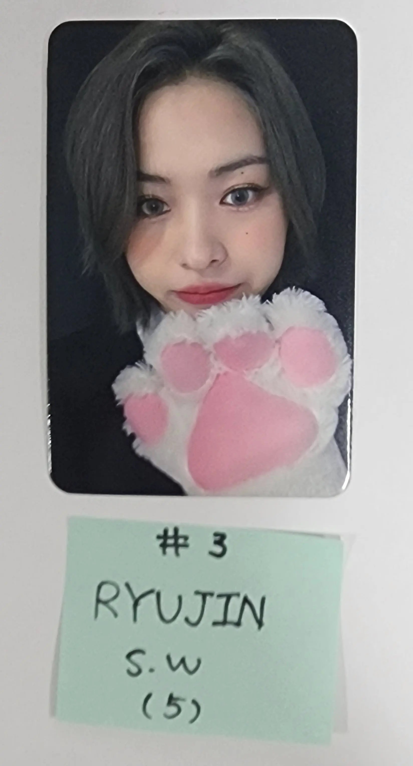 itzy リュジン Cheshire トレカ ヨントン 当選 soundwave ITZY 'CHESHIRE' - Soundwave Fansign Event Photocard Round 2