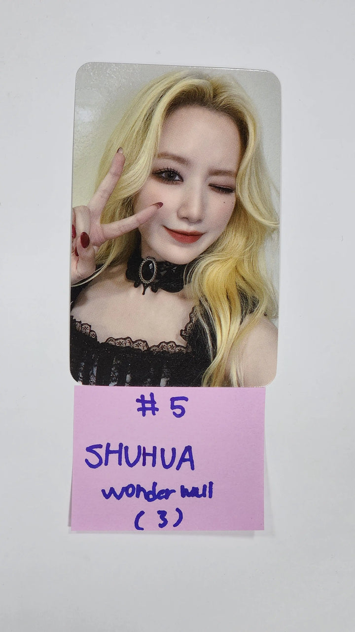 (g) I-DLE "I LOVE" - Wonderwall Fansign Event Photocard - HALLYUSUPERSTORE