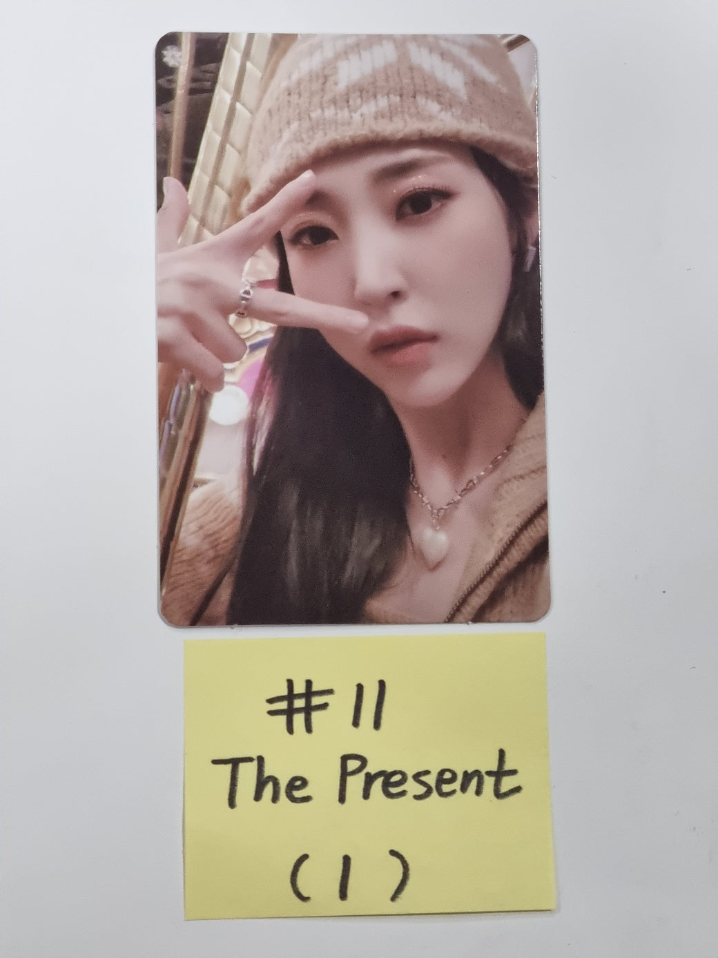 문별 "The Present" - 오피셜 포토카드, 빅 포토카드