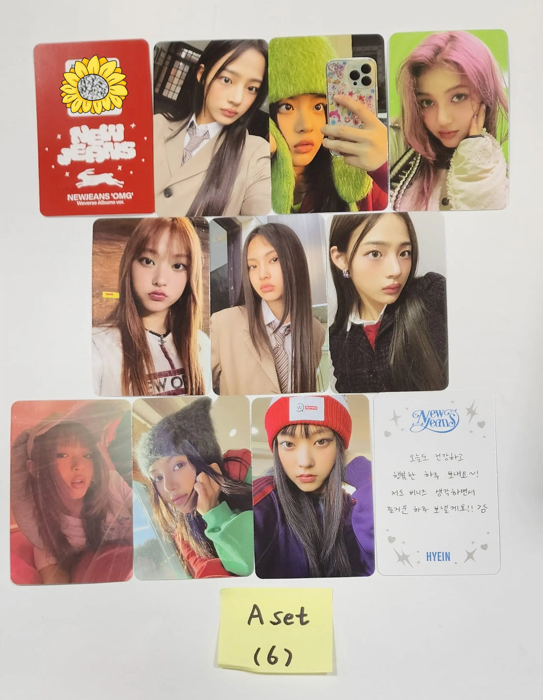 New Jeans ‘OMG’ - Official Photocards Set (11EA) [Weverse Ver.] - HALLYUSUPERSTORE