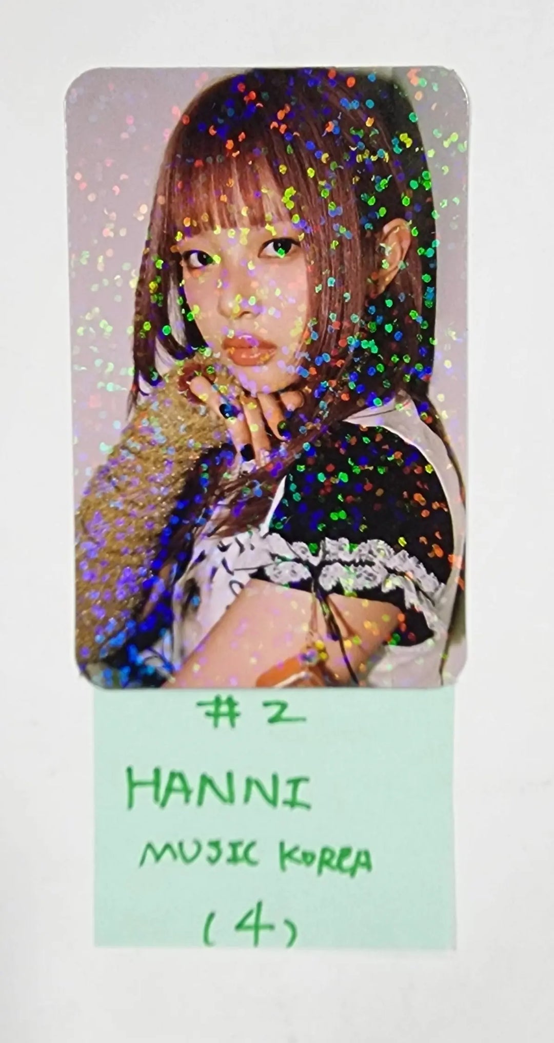 New Jeans ‘OMG’ - Music Korea Pre-Order Benefit Hologram Photocard - HALLYUSUPERSTORE