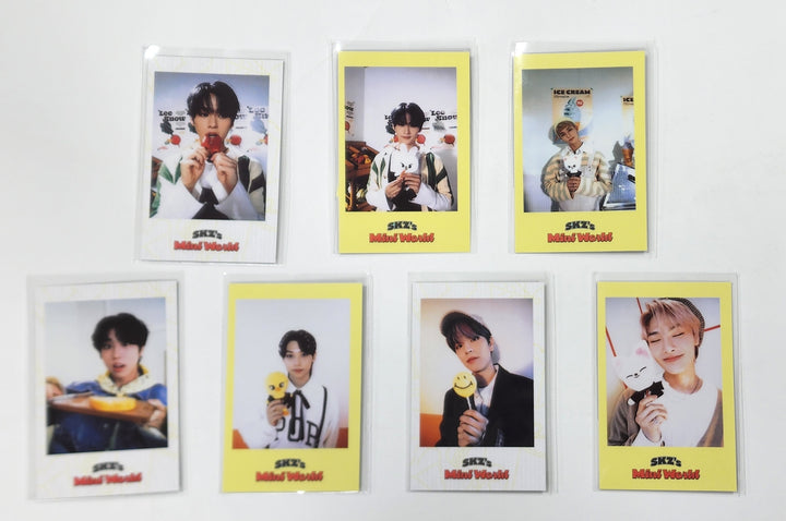 Straykids "2023 Season's Greetings" - JYP Shop Pre-Order Benefit Polaroid Type Photocard