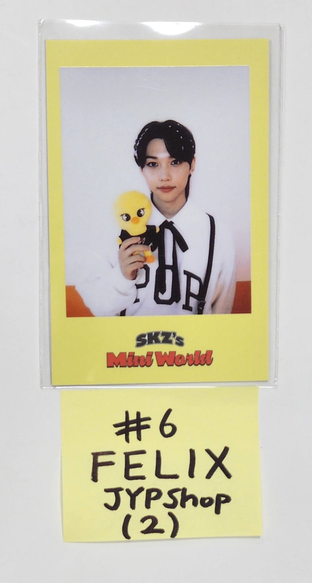 Straykids "2023 Season's Greetings" - JYP Shop Pre-Order Benefit Polaroid Type Photocard [Updated 1/9]
