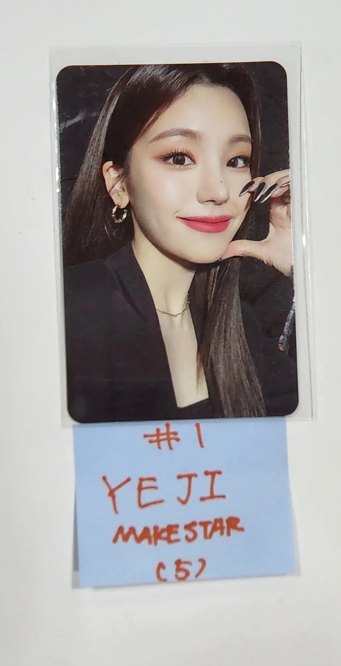 Itzy 'cheshire' - Makestar Lucky Draw Event Photocard - – Hallyusuperstore