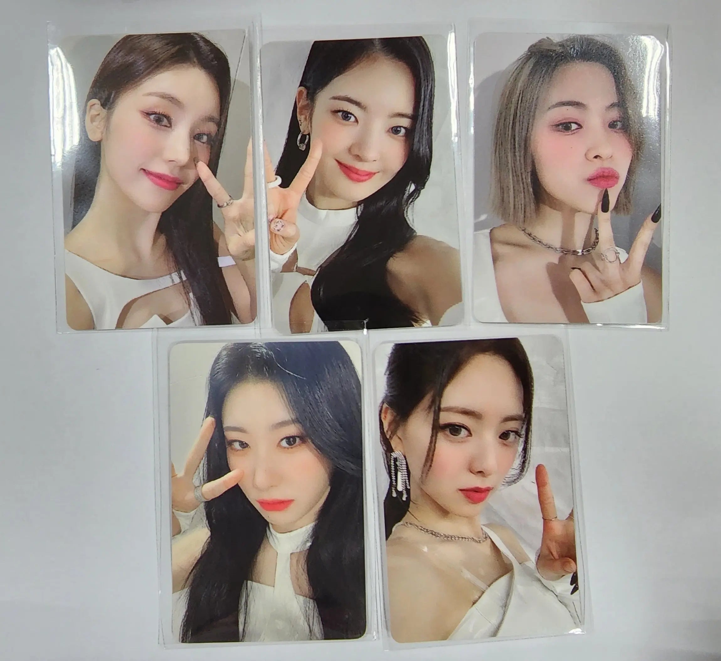 ITZY 'CHESHIRE' - Withmuu Fansign Event Photocard Round 7 ...