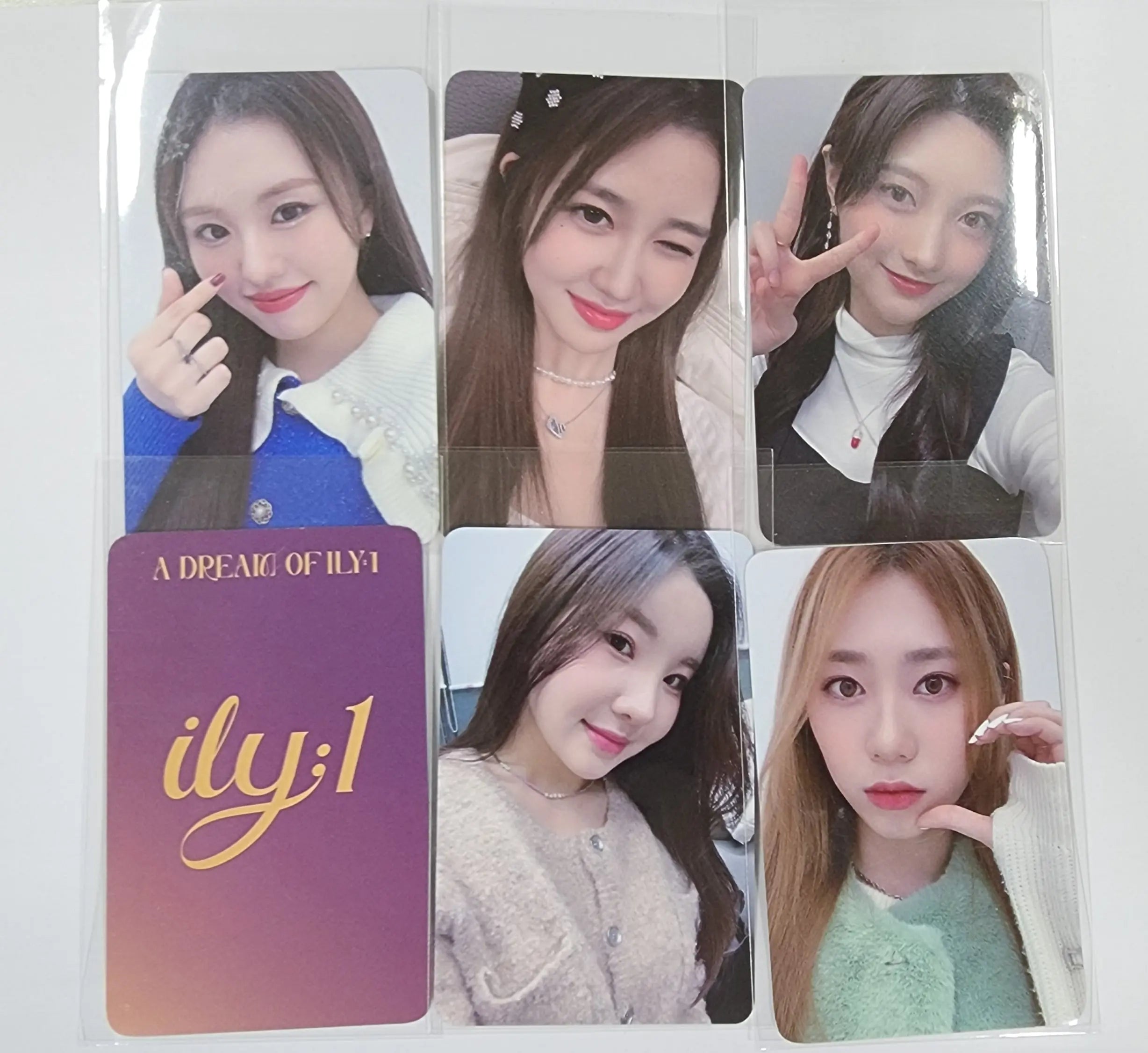 ILY:1 - HALLYUSUPERSTORE