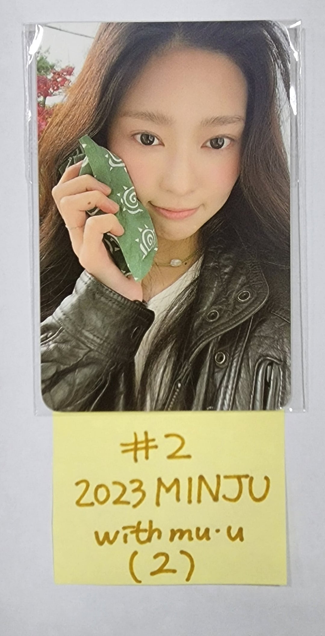 Kim Minju 2023 Minju's First Present "All My Faves" - Withmuu Pre-Order Benefit Photocard