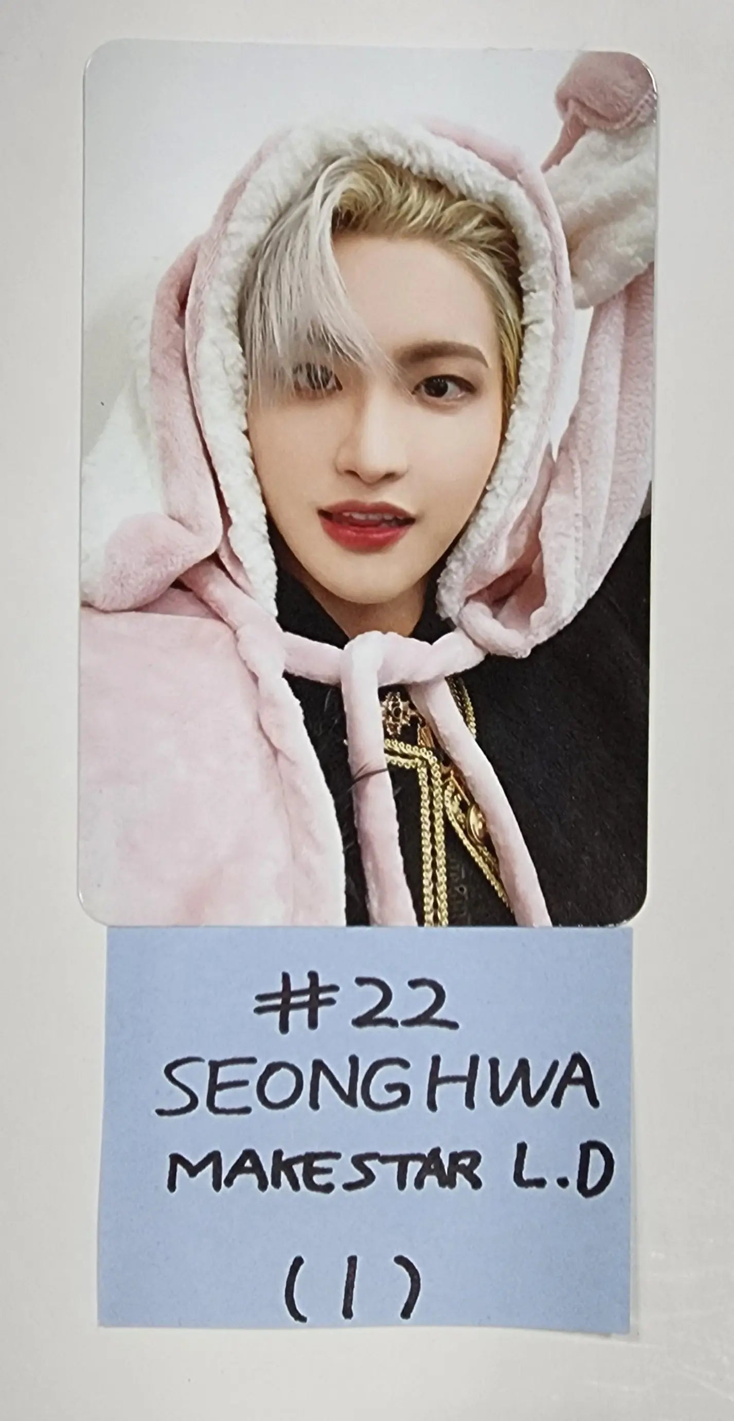 ATEEZ SEONGHWA factory MAKESTAR LUCKY DRAW BUNNY VER. PHOTOCARD