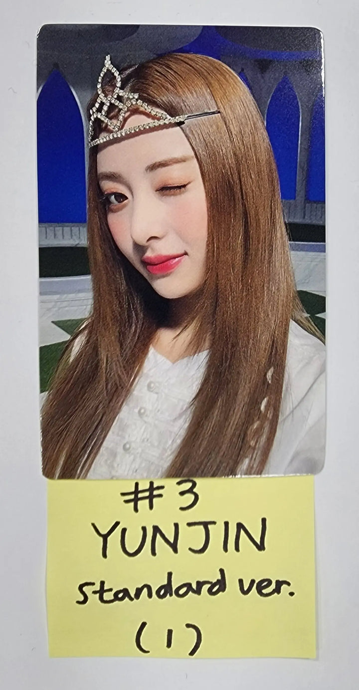 Lesserafim "FEARLESS" Japan 1st Single - Official Photocard [Standard Ver, Limited A,B Ver, Solo Jacket Ver] - HALLYUSUPERSTORE