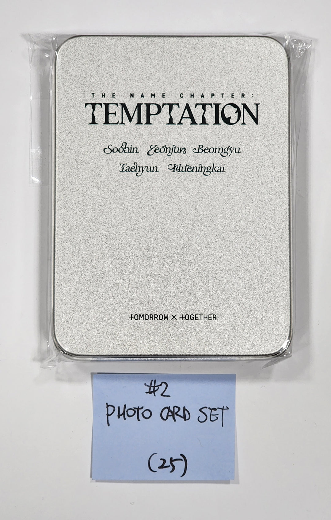 TOMORROW X TOGETHER 『The Name Chapter: TEMPTATION』 - オフィシャルMD [ライトスティック、バッジセット、キーホルダー、フォトカード&amp;缶ケースセット、スウェットシャツ]