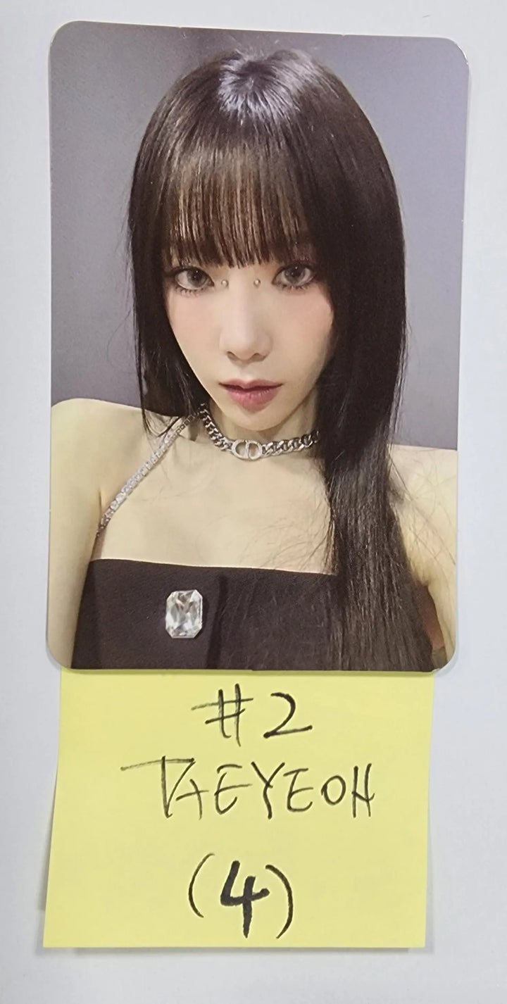 GOT the beat "Stamp On It" Mini 1st - Official Photocard [Smini Ver.] - HALLYUSUPERSTORE