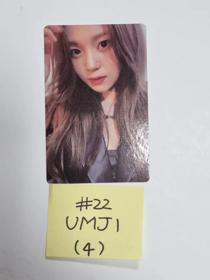 VIVIZ 'VarioUS' - Official Photocard, Folding Photocard