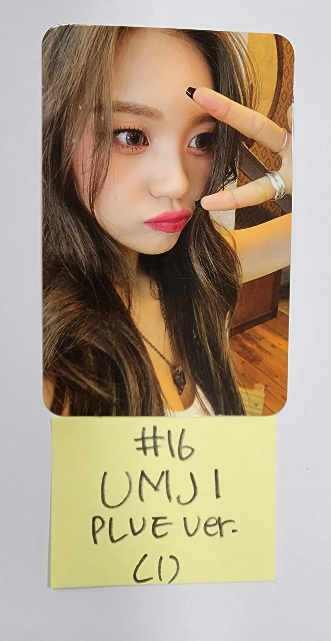 VIVIZ 'VarioUS' - Official Photocard [PLVE Ver.] - HALLYUSUPERSTORE
