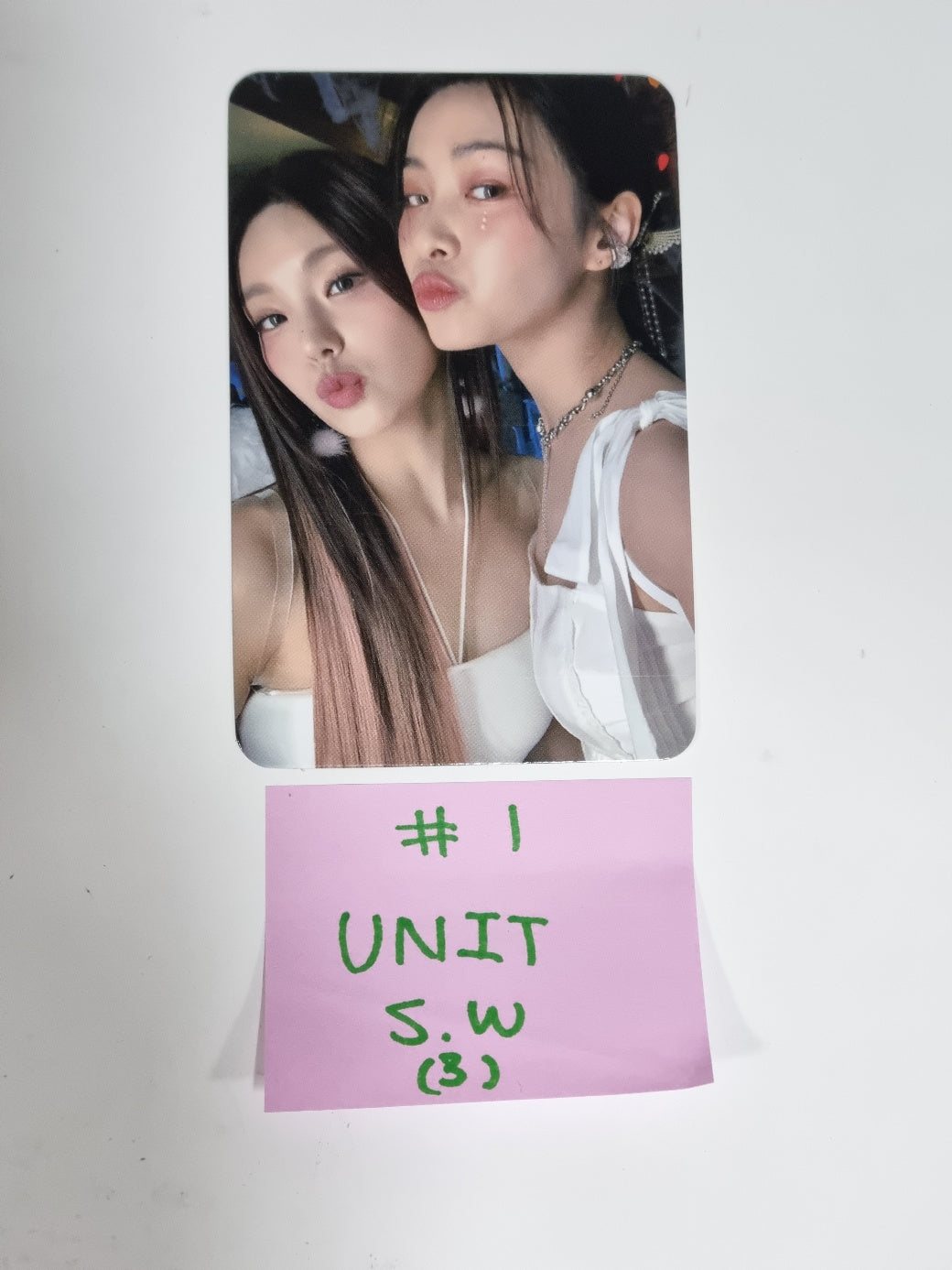 ITZY 'CHESHIRE' - Soundwave Fansign Event Photocard Round 6