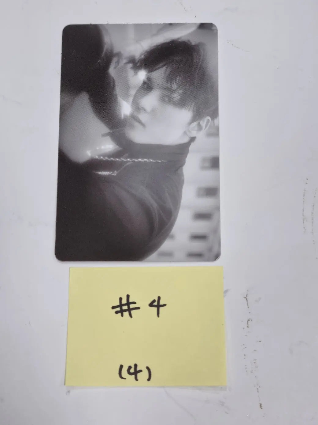 Vernon (Of SEVENTEEN) 'BLACK EYE'- Weverse Shop Official Trading Photocard - HALLYUSUPERSTORE