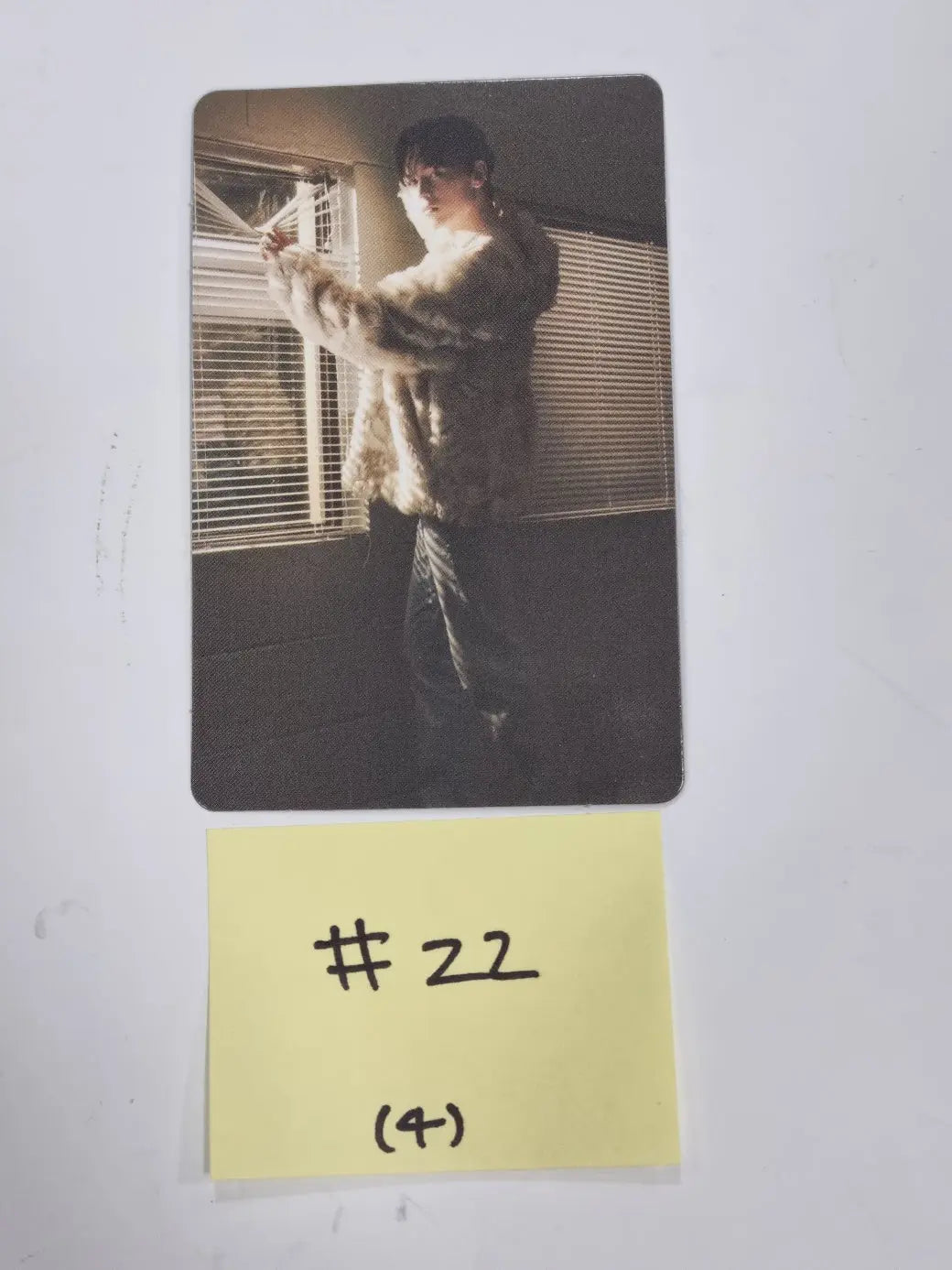Vernon (Of SEVENTEEN) 'BLACK EYE'- Weverse Shop Official Trading Photocard - HALLYUSUPERSTORE