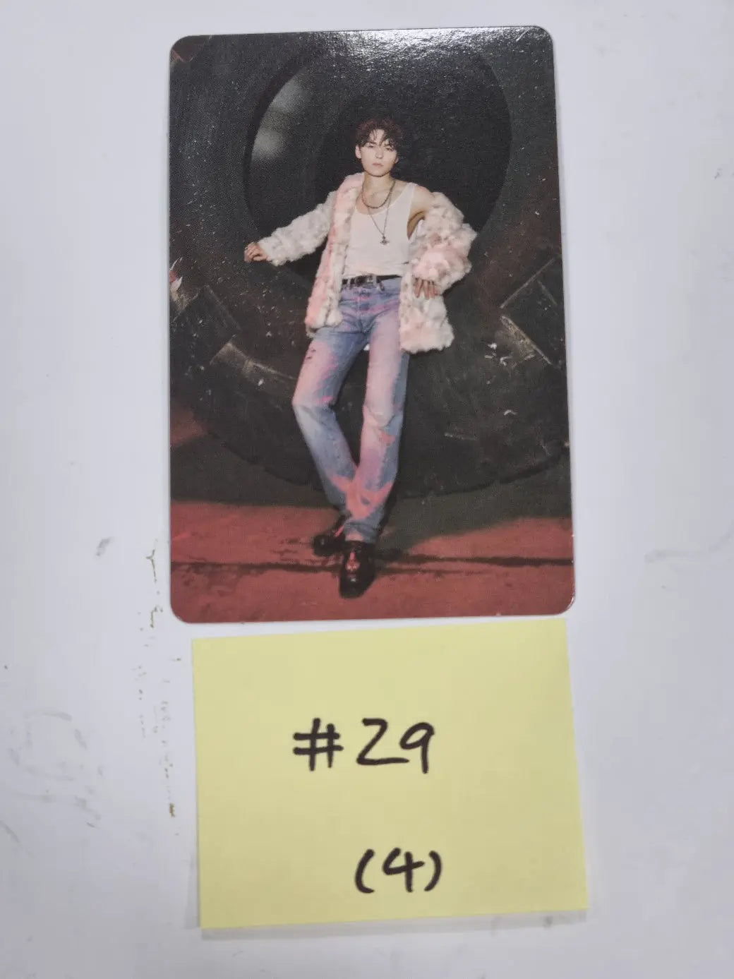 Vernon (Of SEVENTEEN) 'BLACK EYE'- Weverse Shop Official Trading Photocard - HALLYUSUPERSTORE