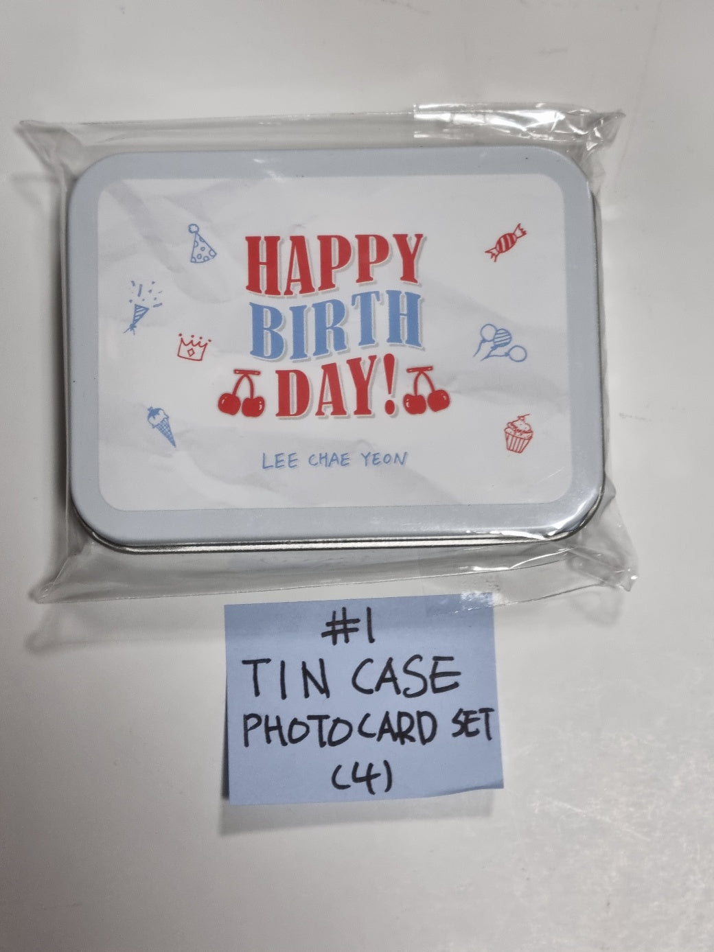 Lee Chae Yeon - Happy LCY Day Official MD [Tin Case Photocard Set, Photocard Holder Keyring]