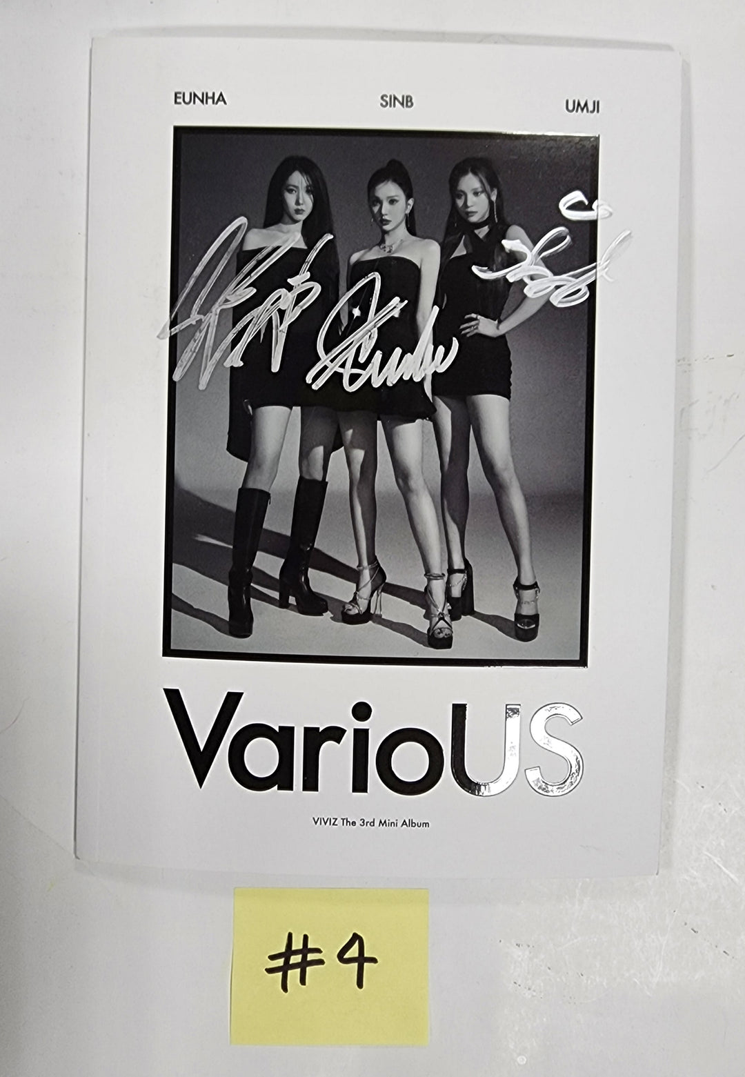 VIVIZ 'VarioUS' - Hand Autographed(Signed) Promo Album