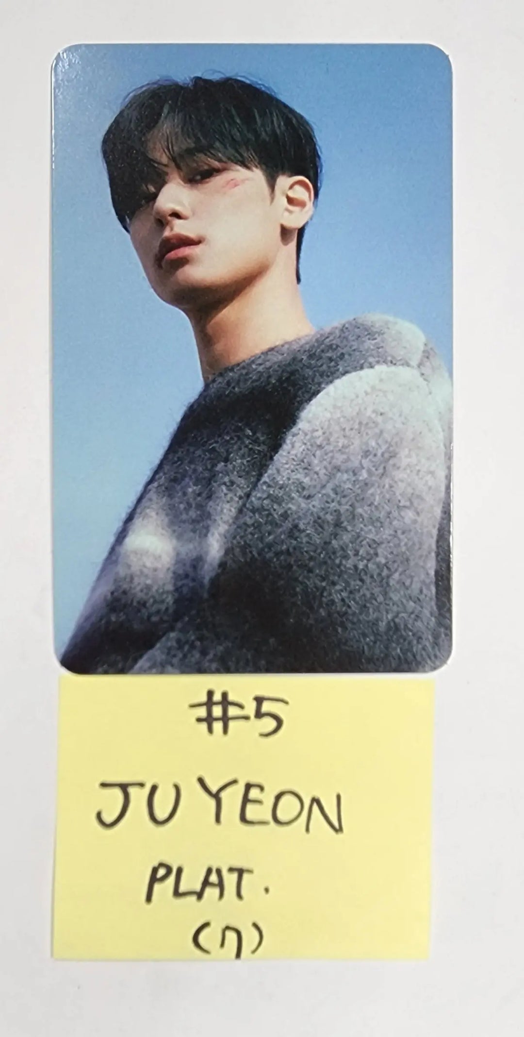 The Boyz "BE AWAKE" 8th - Official Photocard [Platform Ver] - HALLYUSUPERSTORE