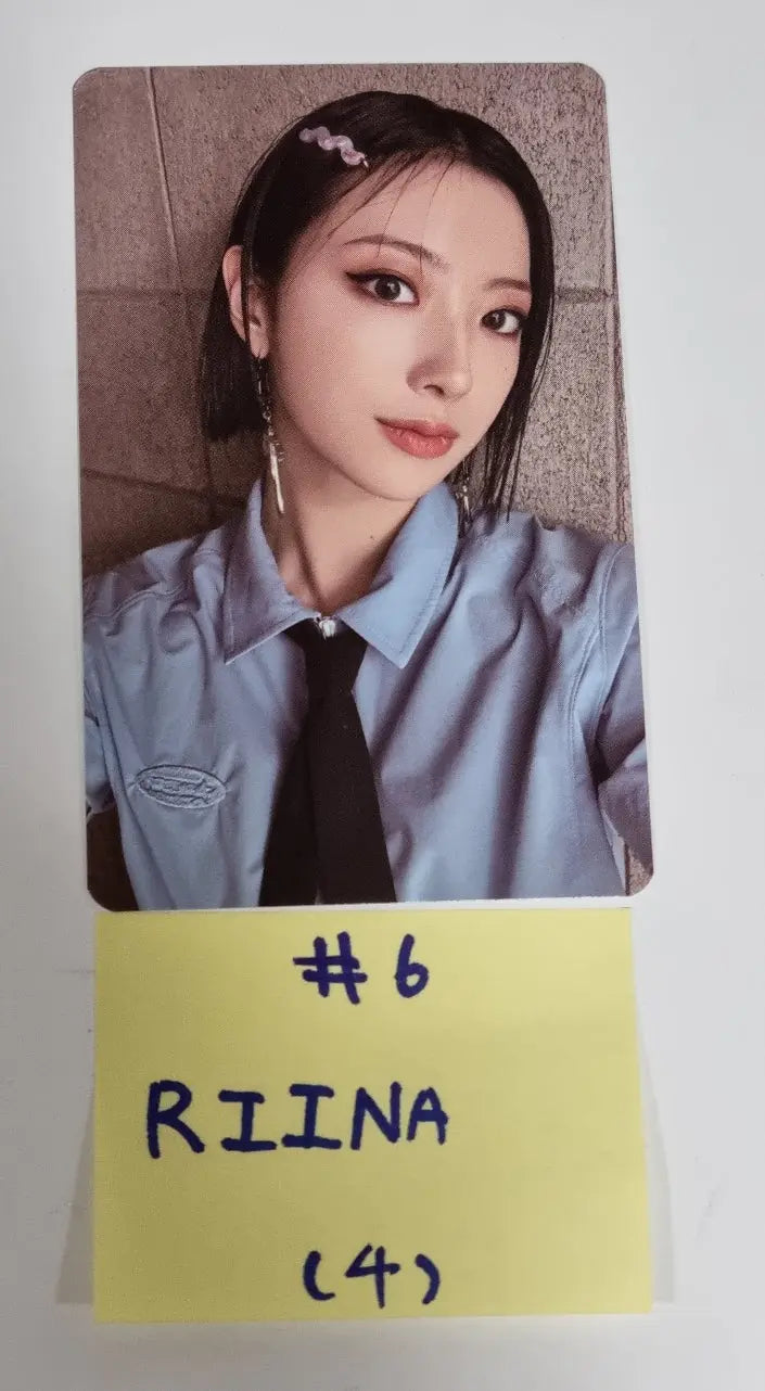 H1-KEY "Rose Blossom" Mini 1st - Official  Photocard (2) - HALLYUSUPERSTORE
