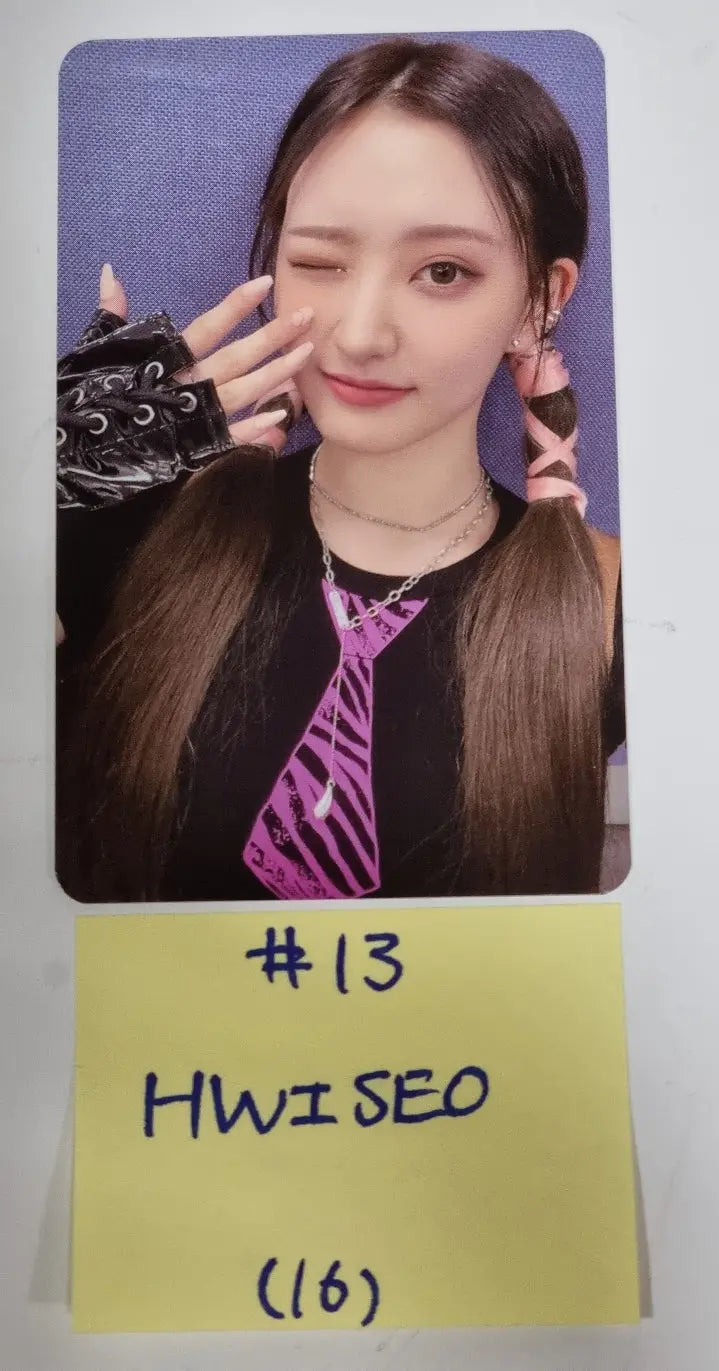 H1-KEY "Rose Blossom" Mini 1st - Official  Photocard (2) - HALLYUSUPERSTORE
