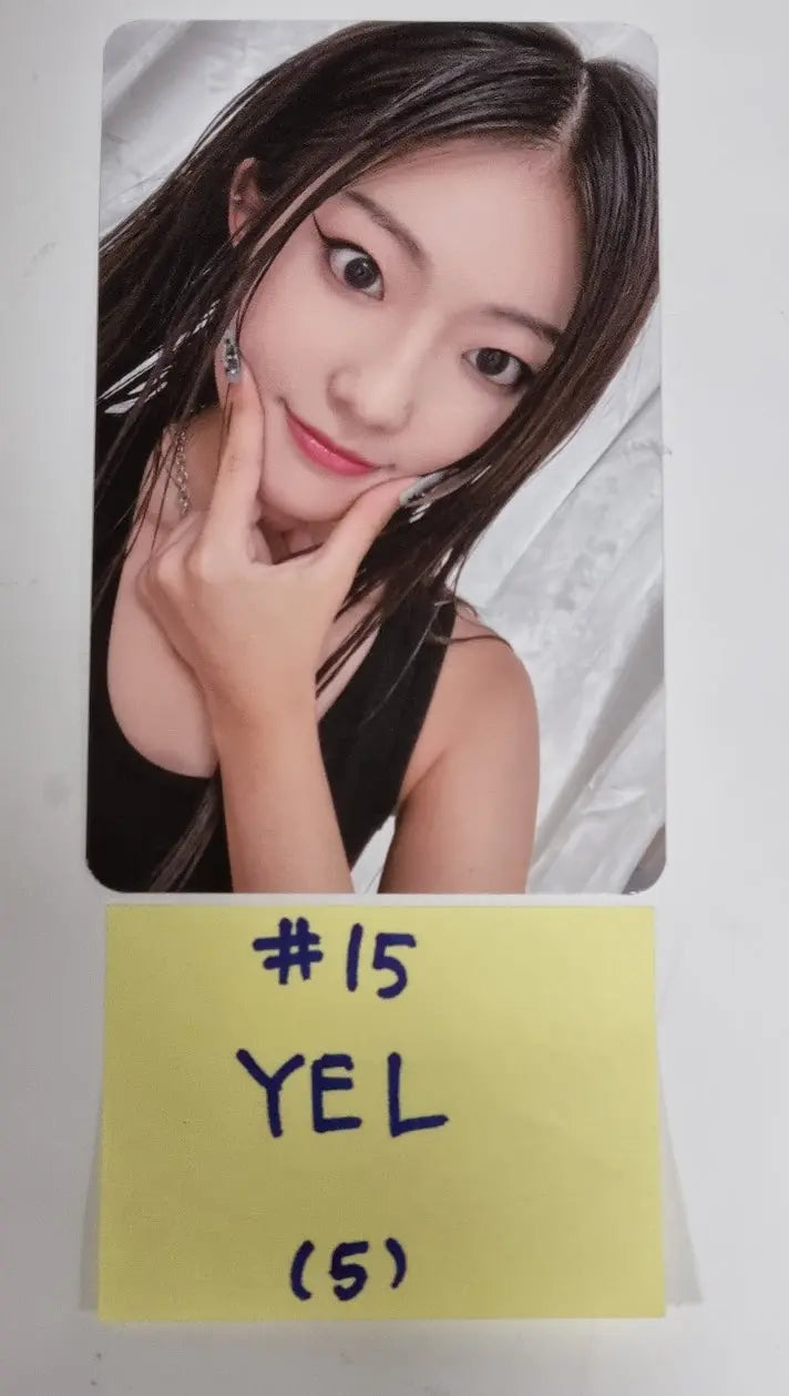 H1-KEY "Rose Blossom" Mini 1st - Official  Photocard (2) - HALLYUSUPERSTORE